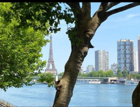 Paris Tour Eiffel Mirabeau